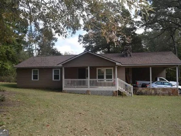 891 Walker Rd, Byron, GA 31008