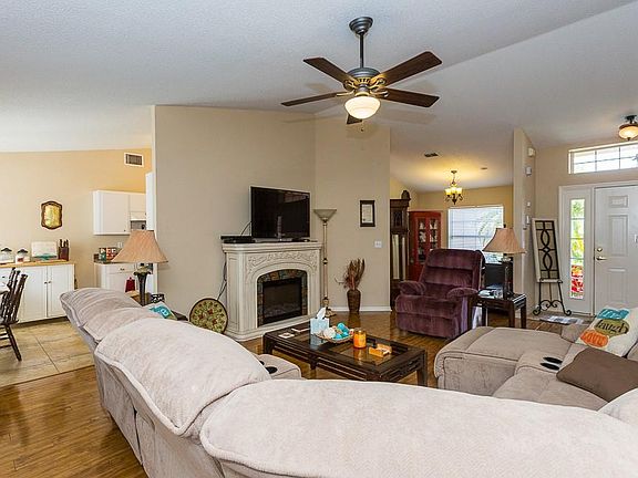 5th image of 1430 Meadows Pond Dr