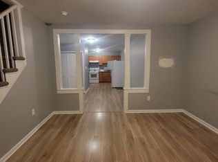 319 Warren St #C, Beverly, NJ 08010