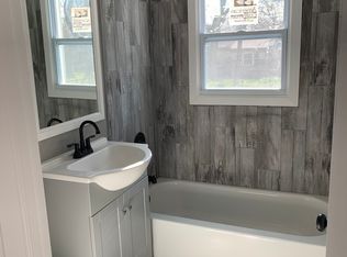 2136 S Pinecrest Ave, Wichita, KS 67218