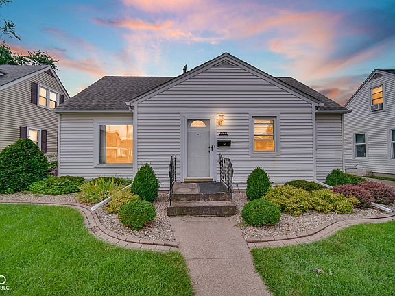 2nd image of 8736 Cottage Grove Ave