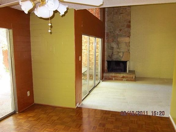 4th image of 2934 Shady Lake Cir