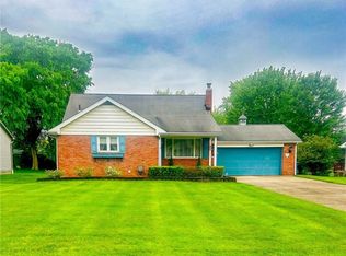 520 Cynthia Dr, Campbell, OH 44405