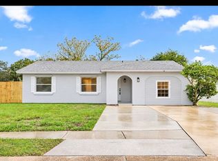 140 BOMBAY AVENUE, WINTER SPRINGS, FL 32708