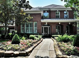 903 Chinquapin Pl, Houston, TX 77094