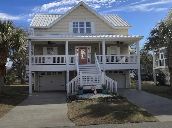107 SE 72nd St, Oak Island, NC 28465