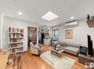 564A Monroe St #3, Brooklyn, NY 11221