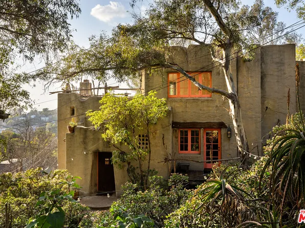 1431 Avon Park Ter, Los Angeles, CA 90026