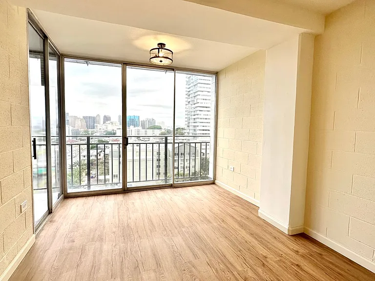 1415 Victoria St #1010 — Photo 10