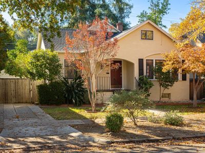4124 T St, Sacramento, CA, 95819