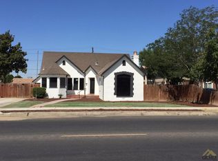 1221 Lexington St, Delano, CA 93215