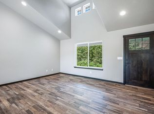 301 Sandy Ridge Rd, Priest River, ID 83856