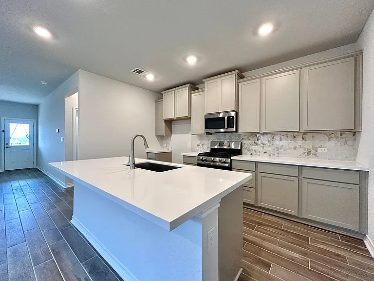 230 Small Seed Dr — Photo 9