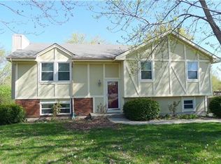 8504 N Orchard St, Liberty, MO 64068
