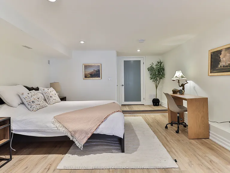 39 Lappin Ave #LOWER — Photo 10