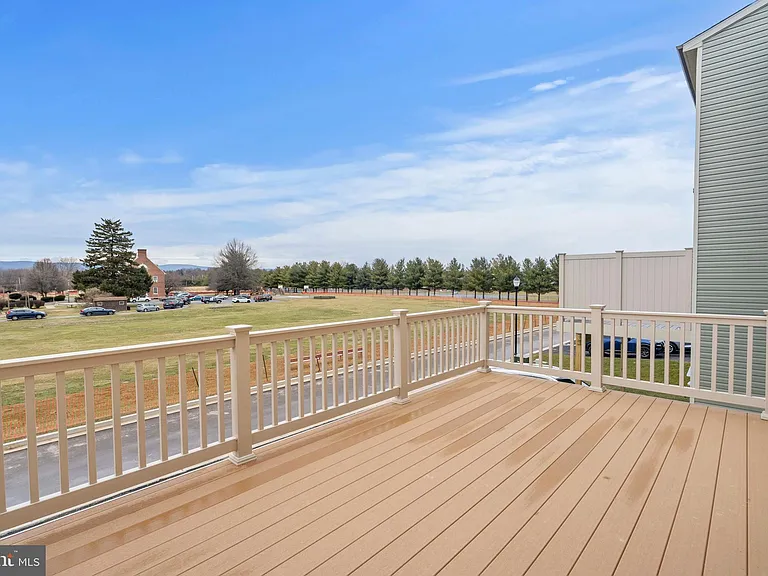 1727 Evansberry Dr — Photo 36