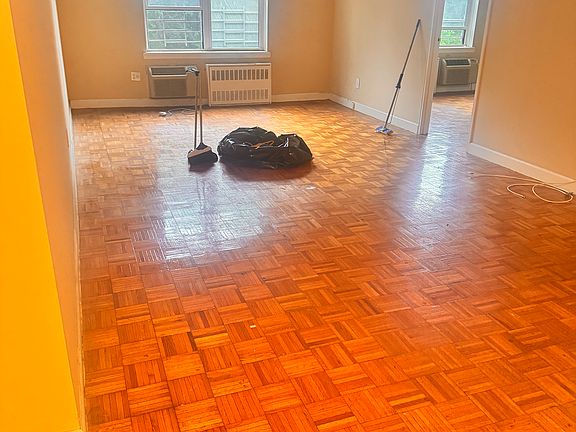2nd image of 4430 Douglaston Pkwy #2JA