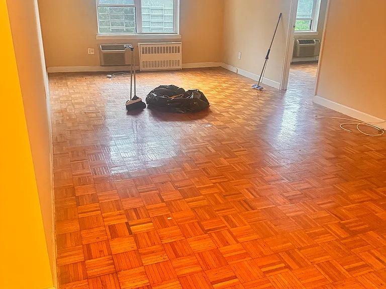 4430 Douglaston Pkwy #2J — Photo 15