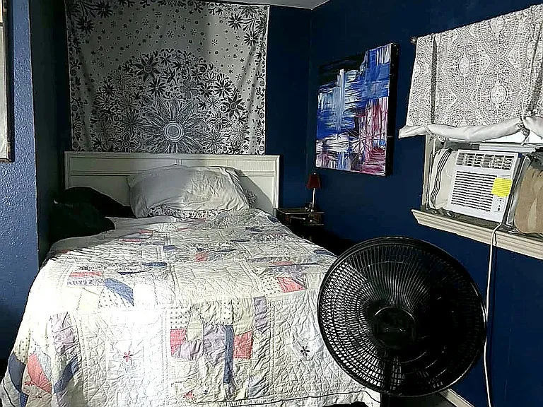 510 E Cook St — Photo 18
