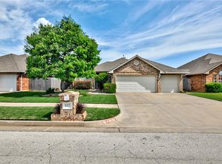 825 SW 154th St, Oklahoma City, OK 73170