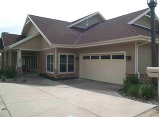 302 Coneflower Ct, Waunakee, WI 53597