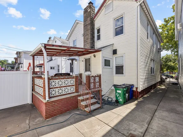 2229 East 38th Street image 27 of 33