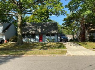 2308 Sutton Dr, Cuyahoga Falls, OH