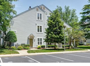 207A Sedgefield Dr, Mount Laurel, NJ 08054