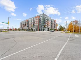 681 Yonge St