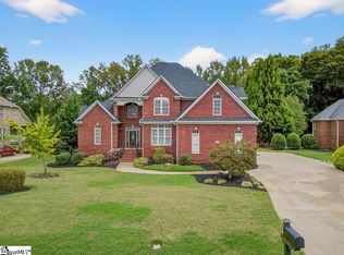 371 Benford Dr, Boiling Springs, SC 29316