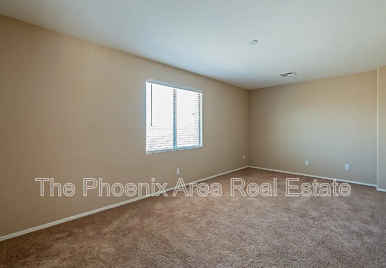 44299 W Oster Dr — Photo 29
