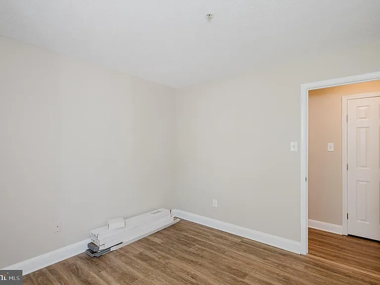 3100 Cardinal Way #J — Photo 22