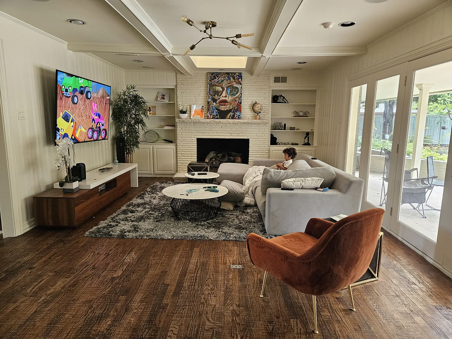 3 bed, 3220 sqft, $6,300 — Photo 4