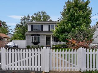 2 Warren St, Keyport, NJ 07735