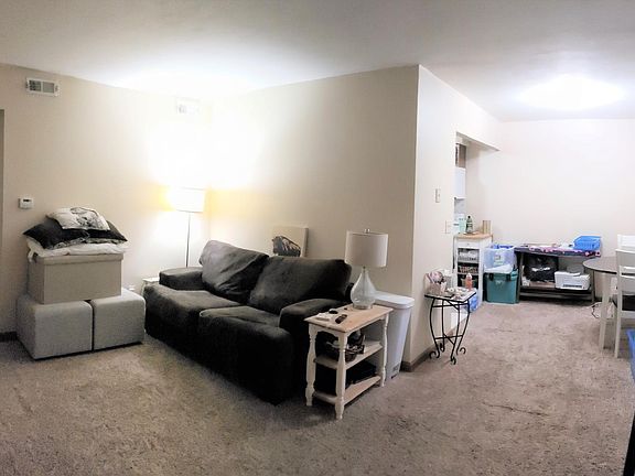 3rd image of 4 Sunset Dr APT 1