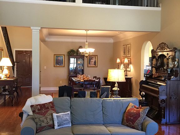 Balcony overlooking Fam Rm