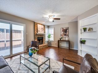 46 Morrow Dr, Bedford, TX 76021