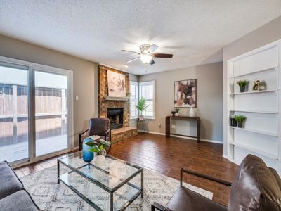 46 Morrow Dr, Bedford, TX, 76021