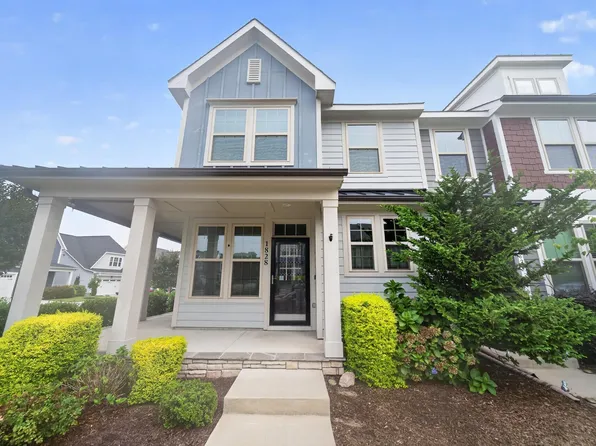 1828 Shady Oaks Dr, Wendell, NC 27591