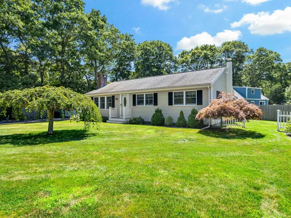 4 Deepwood Drive, East Falmouth, MA 02536