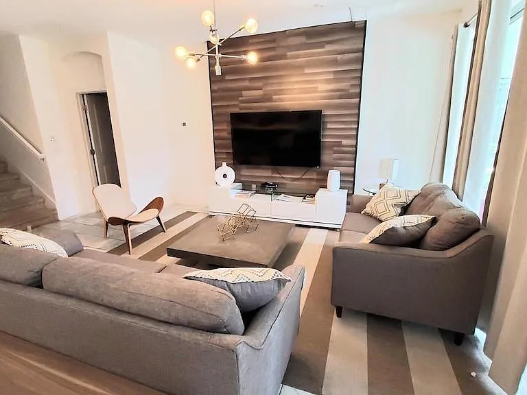 3810 Oakville Ave — Photo 4