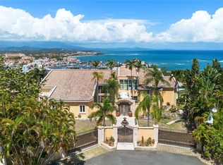 10 Ridgetop, Humacao, PR 00791