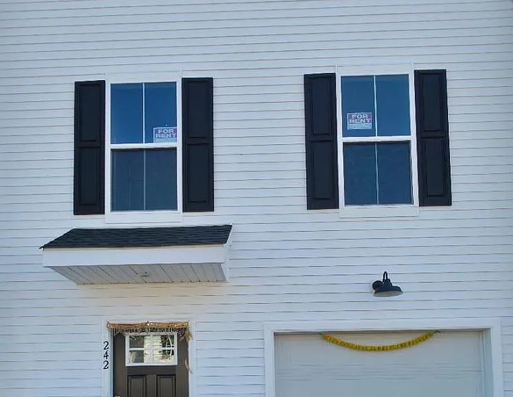 242 Talucci Dr — Photo 1