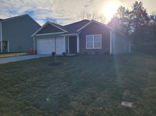 6224 Sycamore Stream Rd, Dandridge, TN 37725