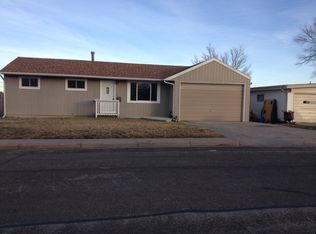 233 S House Ave, Cheyenne, WY 82007