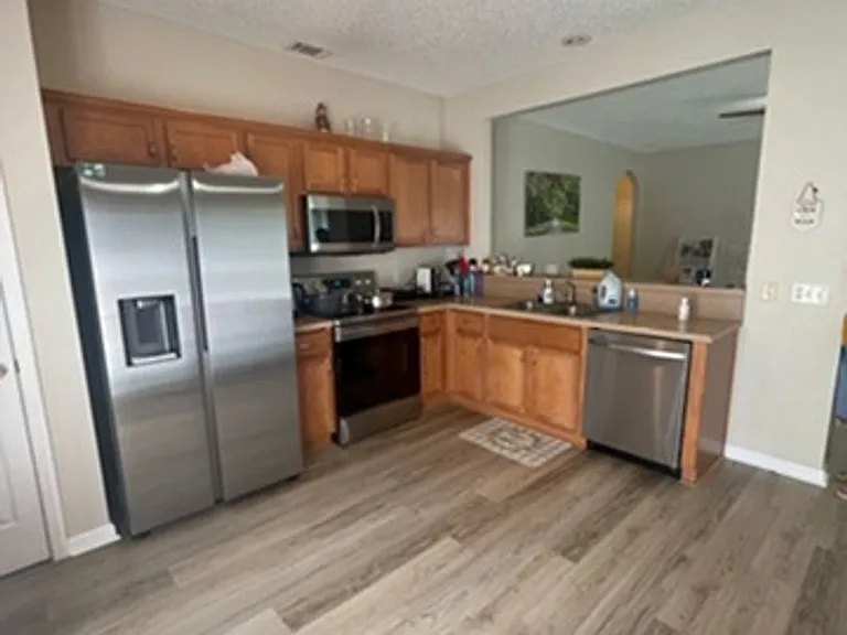 344 Lancaster Way — Photo 6