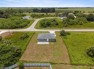 3061 Adcock Dr, Labelle, FL 33935
