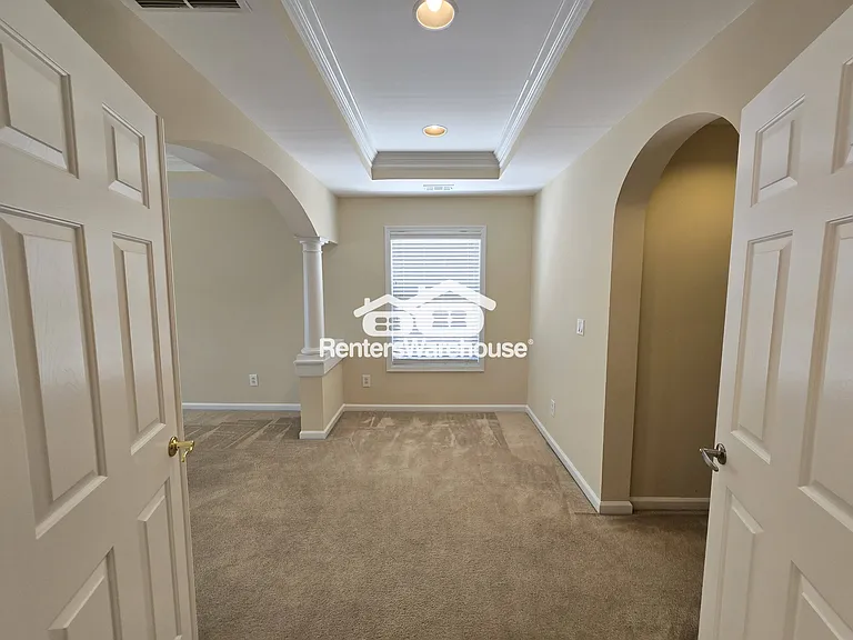 2761 Autumn View Dr — Photo 9