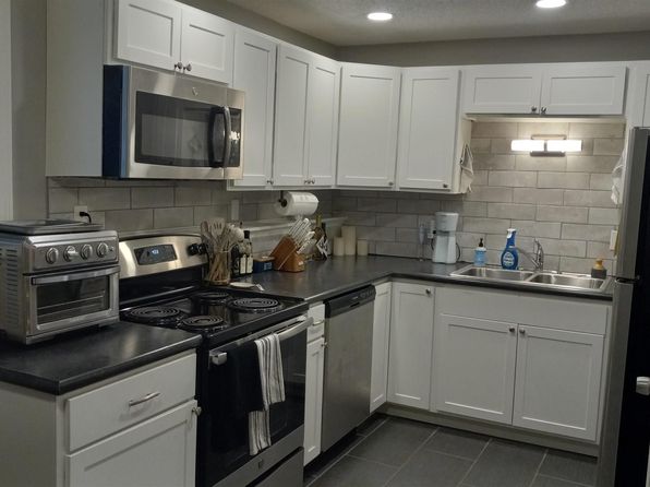 385 NW Robert St, Pullman, WA 99163