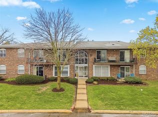 10308 Forest Brook Ln APT H, Saint Louis, MO